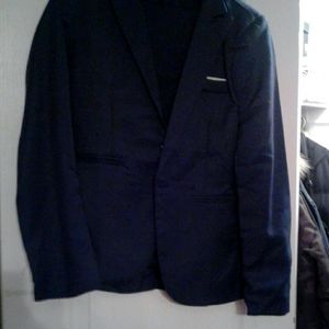 Teenage  boys  suit  jacket  and  pant